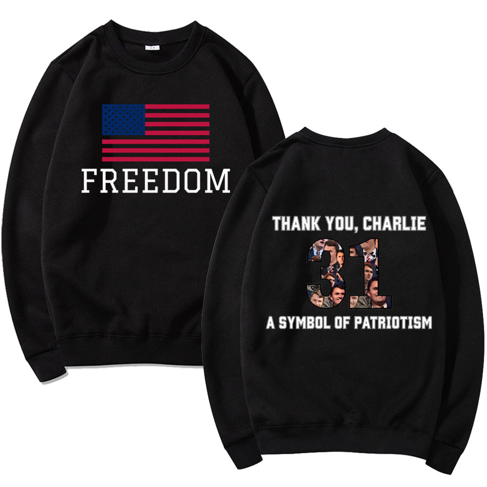 Kvinnors sweatshirt med patriotisk tryck och mjukt material Mirla-Eva Jonsson