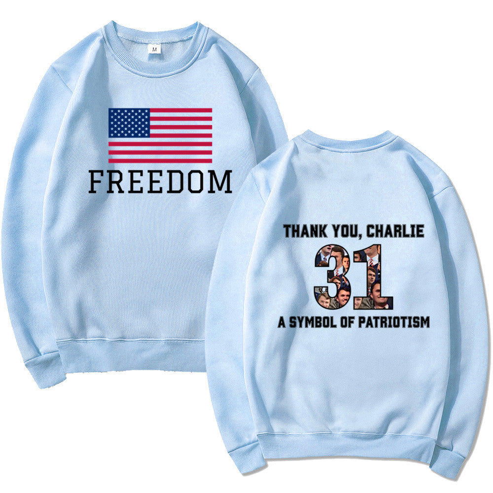 Kvinnors sweatshirt med patriotisk tryck och mjukt material Mirla-Eva Jonsson