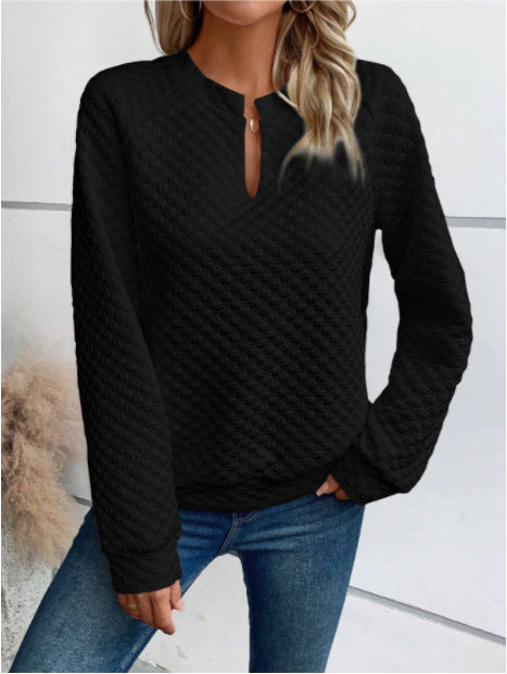 Kvinnors sweatshirt med texturerad quiltad design och moderiktig halsringning Mirla-Eva Jonsson