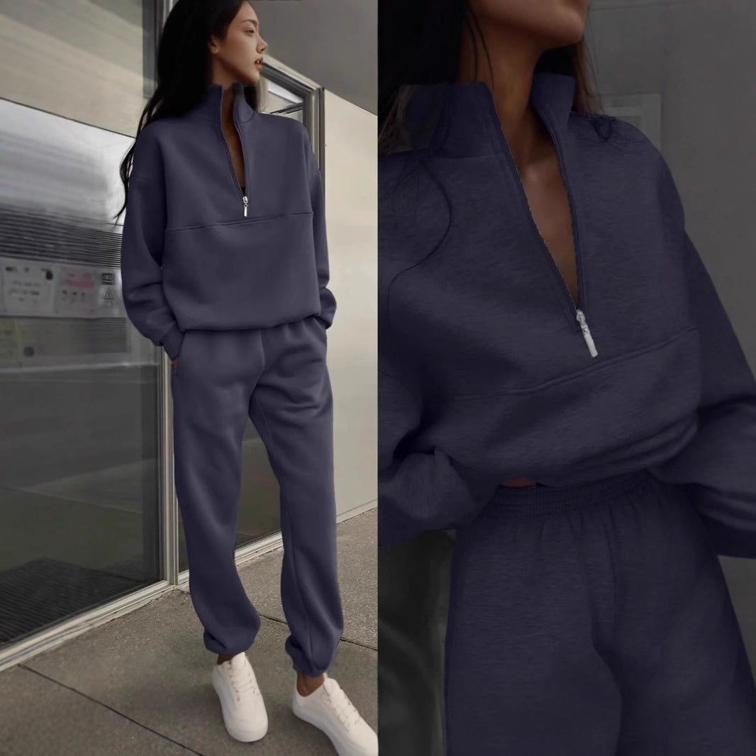 Kvinnors sweatshirt och joggingbyxor set med modern ståkrage Mirla-Eva Jonsson