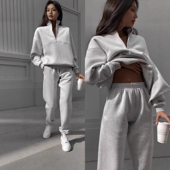 Kvinnors sweatshirt och joggingbyxor set med modern ståkrage Mirla-Eva Jonsson