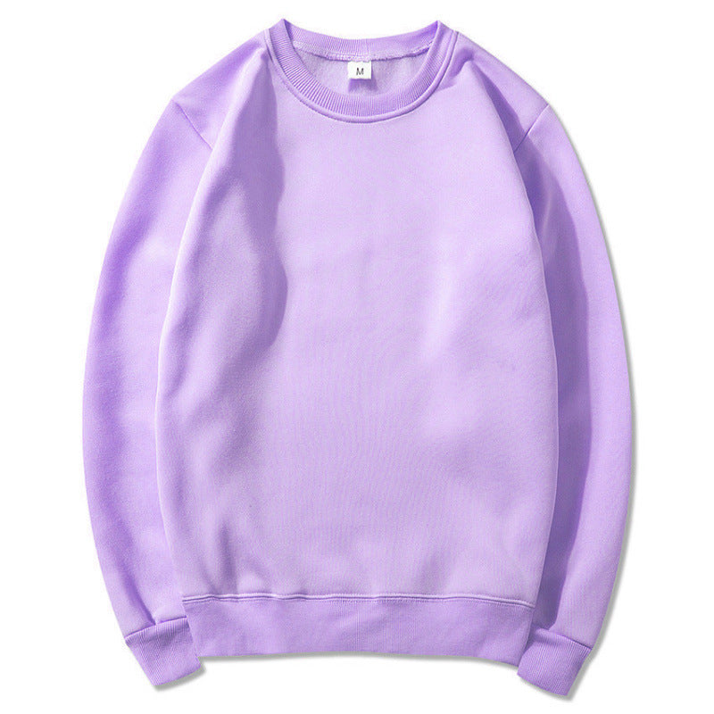 Kvinnors sweatshirts gjord av mjukt fleece material med en klassisk rund halsudd Mirla-Eva Jonsson