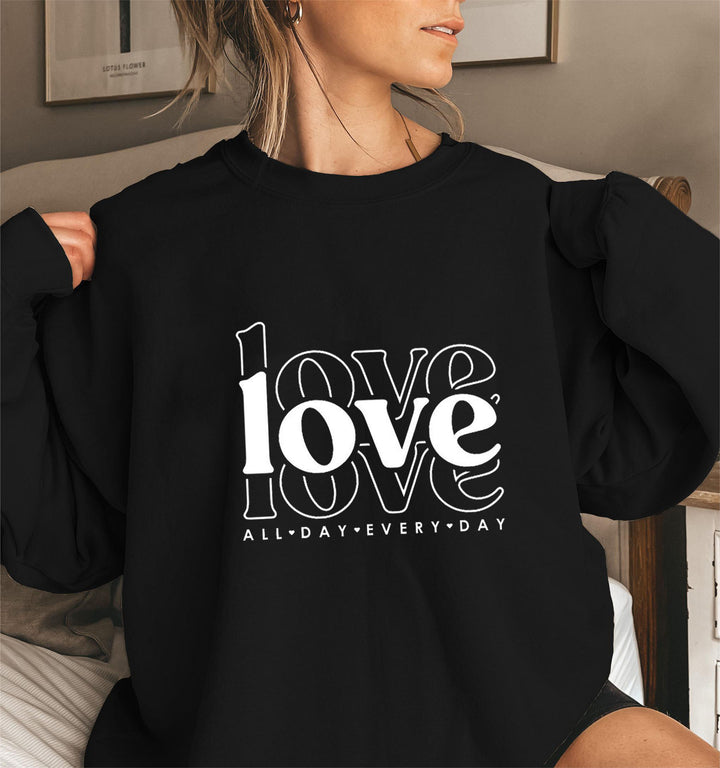 Kvinnors sweatshirts med voluminösa ärmar och modern kärlekstryck Mirla-Eva Jonsson
