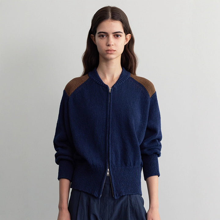Kvinnors trendiga cardigan med dragkedja Mirla-Eva Jonsson