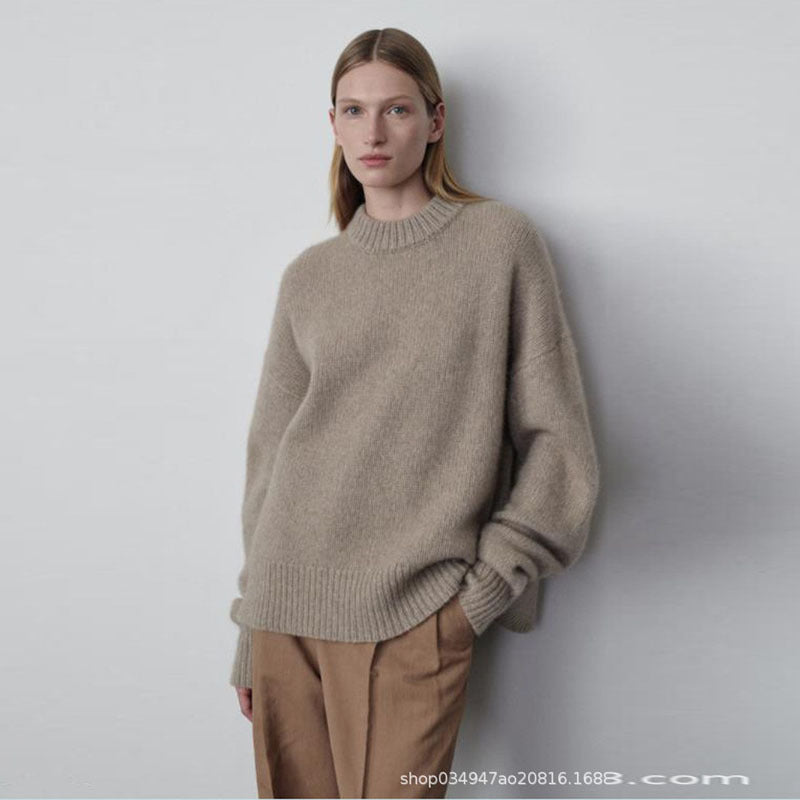 Kvinnors trendiga chunky stickad pullover med överdimensionerade ärmar Mirla-Eva Jonsson