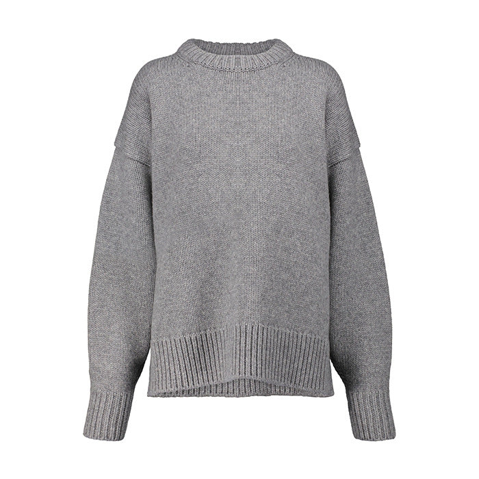 Kvinnors trendiga chunky stickad pullover med överdimensionerade ärmar Mirla-Eva Jonsson