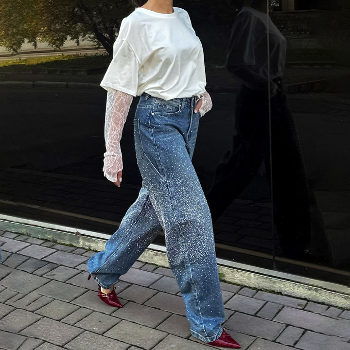 Kvinnors trendiga oversized T-shirt med spetsärmar Mirla-Eva Jonsson