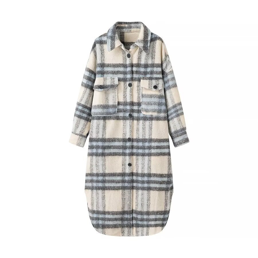 Kvinnors trendiga oversized ullkappa med rutigt mönster Mirla-Eva Jonsson