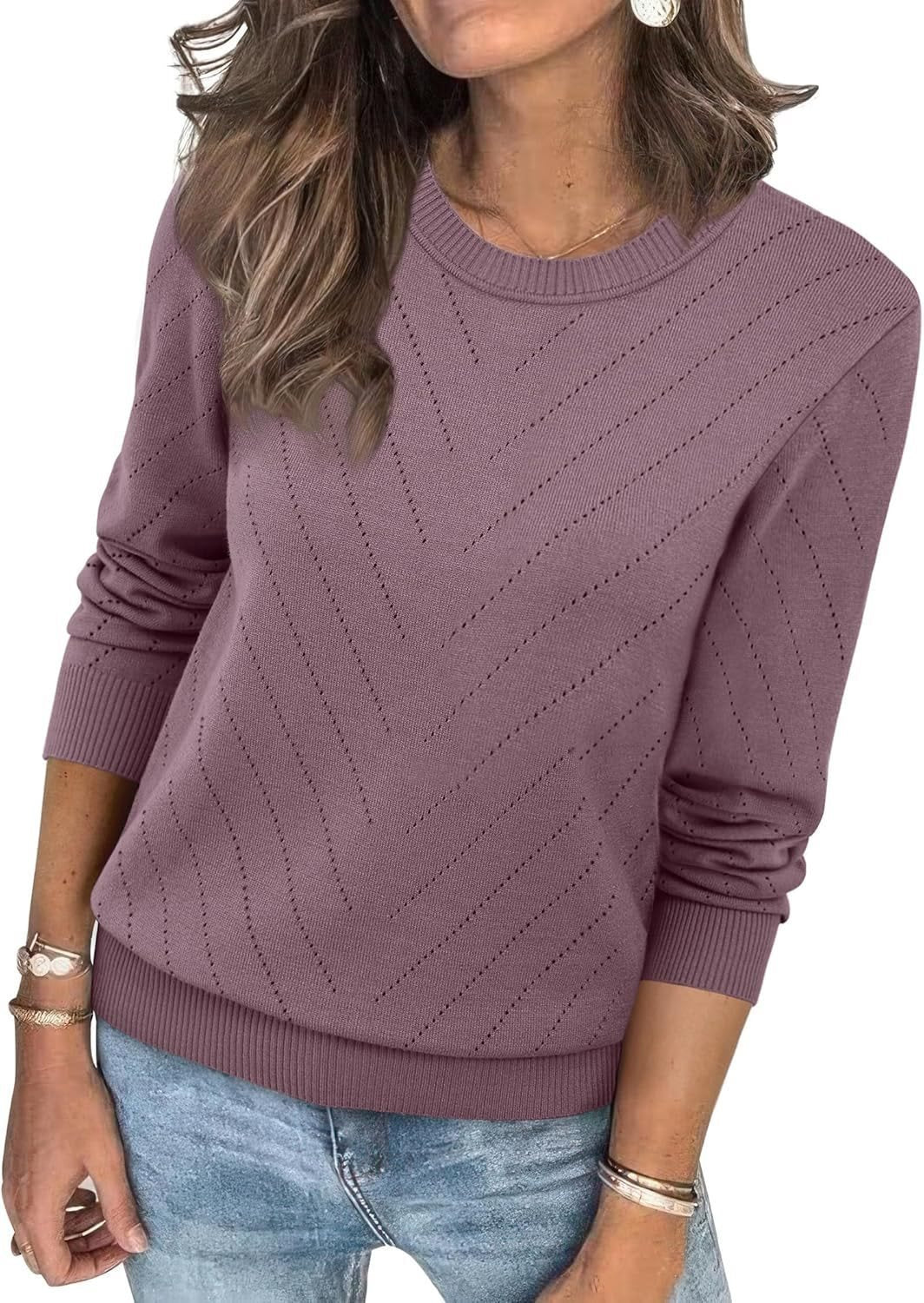 Kvinnors trendiga stickade pullover med dekorativt diamantmönster Mirla-Eva Jonsson