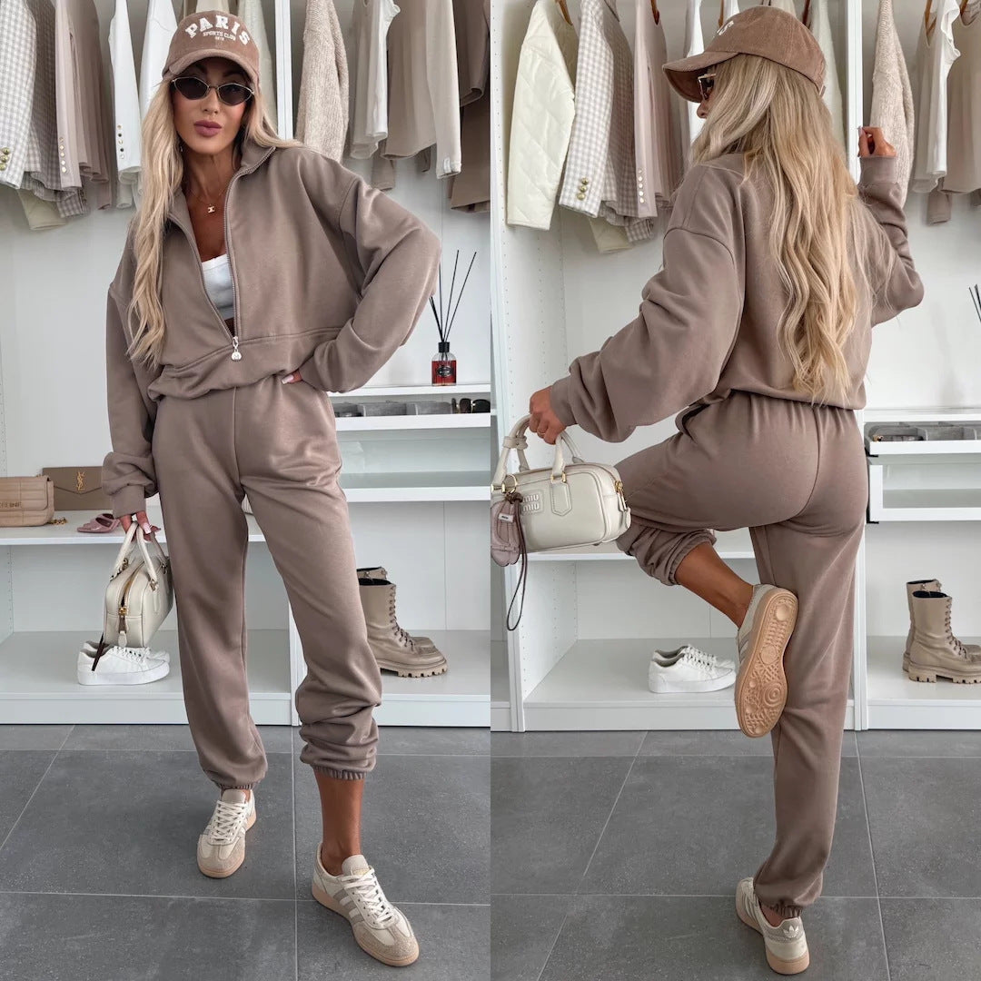 Kvinnors trendiga sweat-dräkt med halv dragkedja och elastisk midja Mirla-Eva Jonsson
