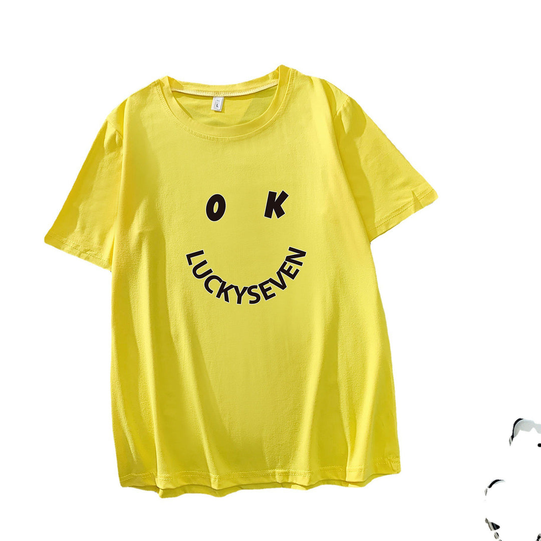 Kvinnors trendiga t-shirt med avslappnad smiley-tryck och högkvalitativ bomullskvalitet Mirla-Eva Jonsson