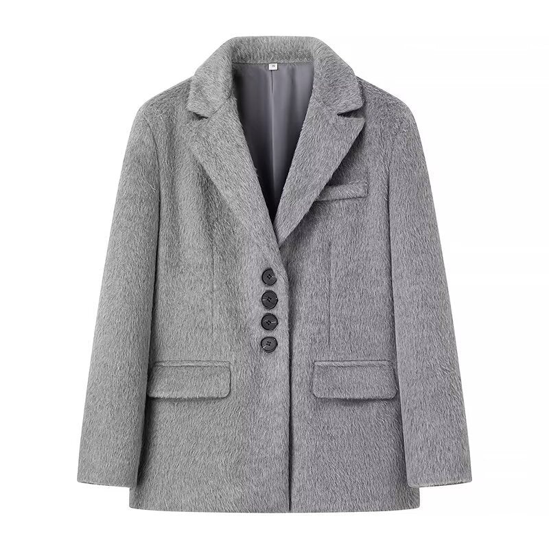 Kvinnors trendiga teddyblazer med elegant knappslå Mirla-Eva Jonsson