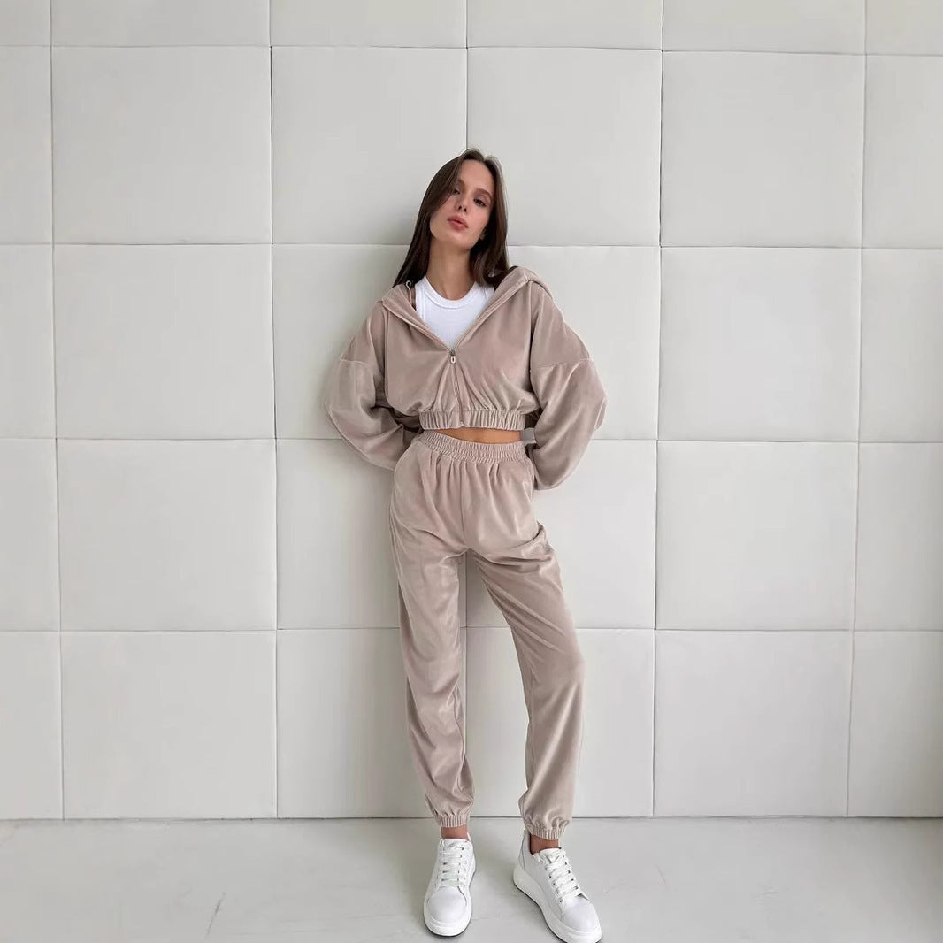 Kvinnors trendiga velourjacka med vida ärmar och midjeresår Mirla-Eva Jonsson