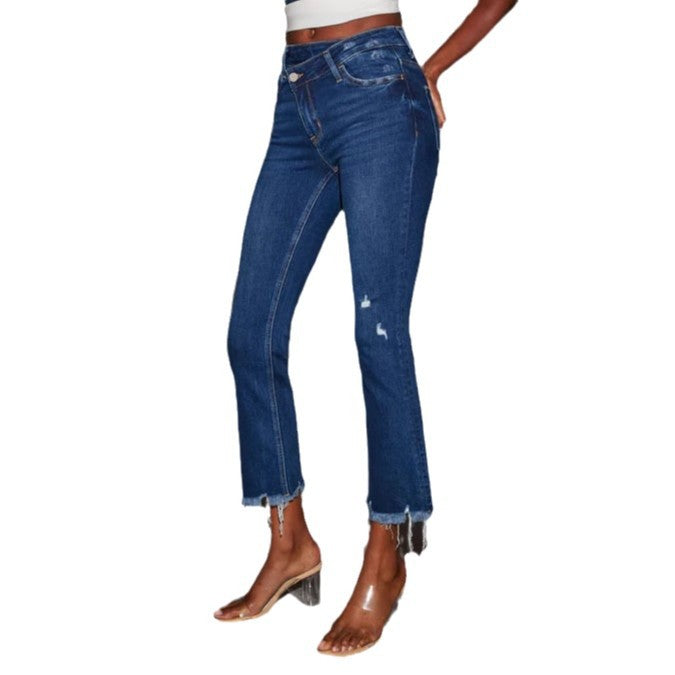 Kvinnors utsvängda jeans med trendiga förstörda detaljer och fransade kanter-Eva Jonsson