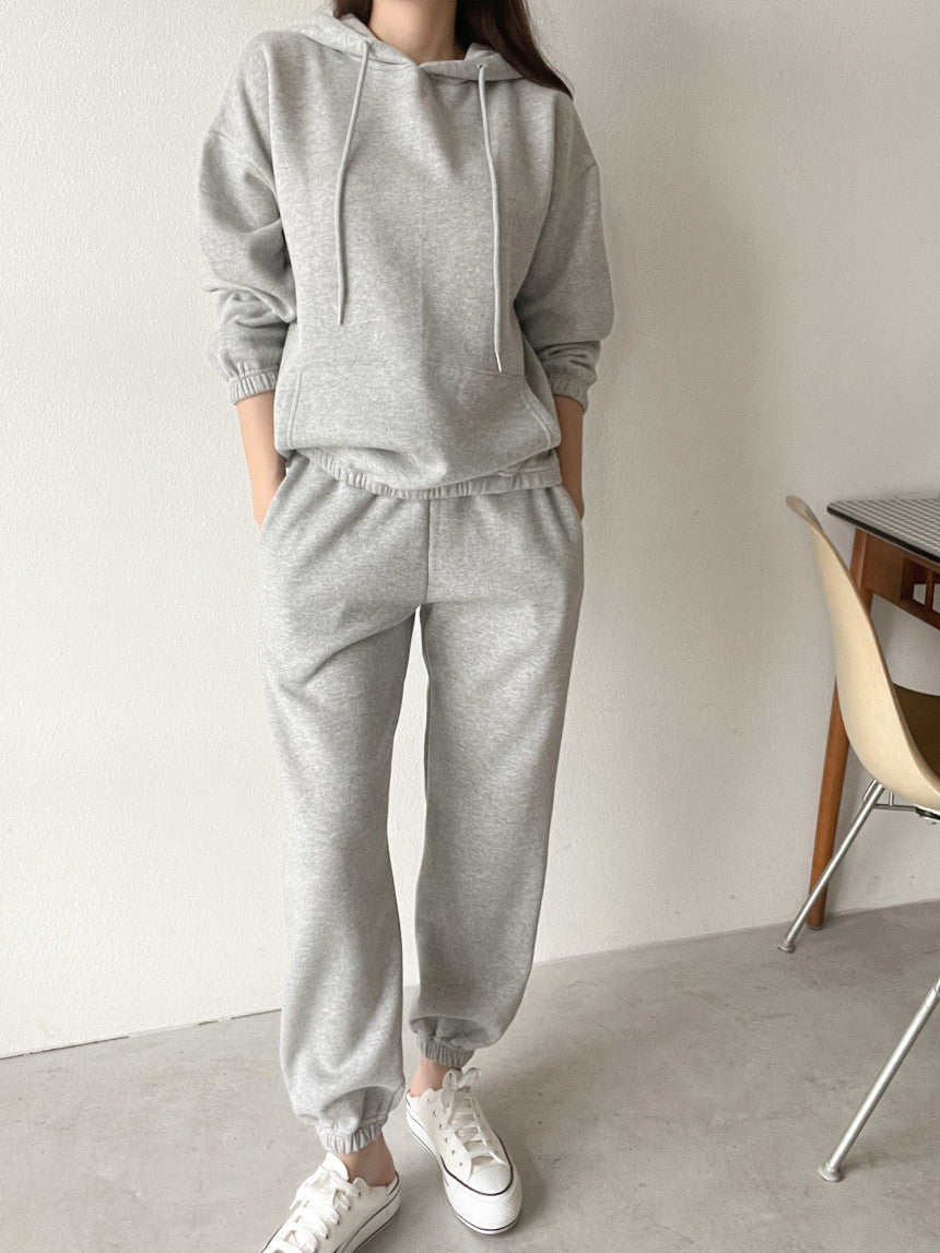 Kvinnors vardags hoodie och jogger set Mirla-Eva Jonsson