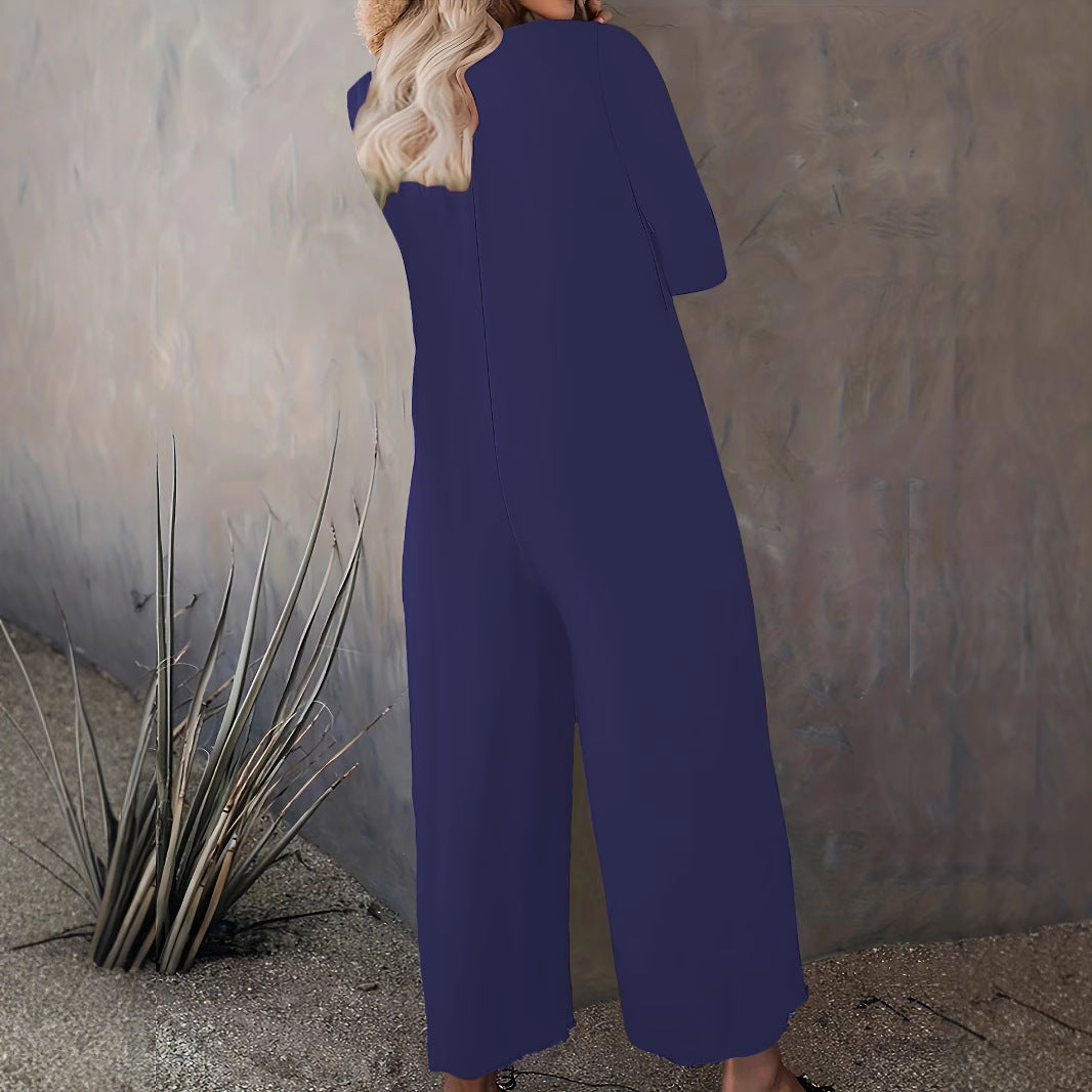 Kvinnors vid-skuren jumpsuit med praktiska fickor och modern skärning Mirla-Eva Jonsson