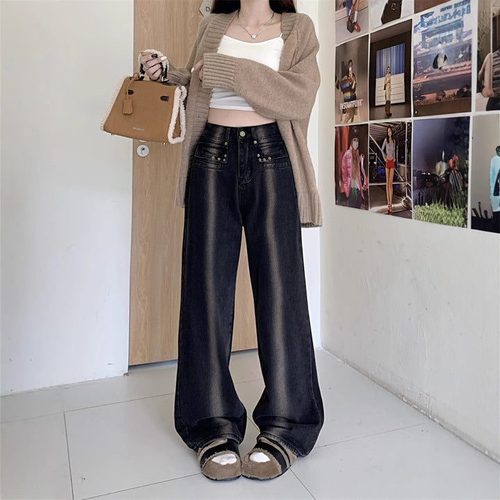 Kvinnors vida jeans med detaljerad knappdesign Mirla-Eva Jonsson