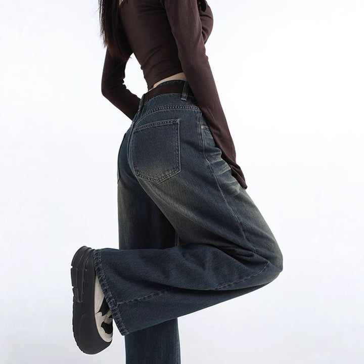Kvinnors vida jeans med hög midja och trendig tvätt Mirla-Eva Jonsson