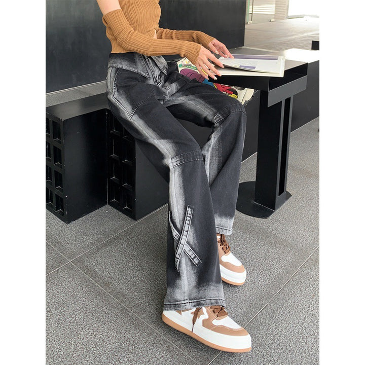 Kvinnors vida jeans med innovativa sidokickar Mirla-Eva Jonsson