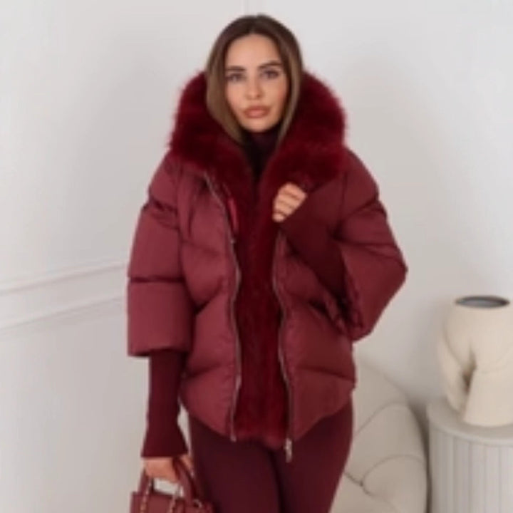 Kvinnors vinterjacka med lyxig fuskpälskrage och vadderad design Mirla-Eva Jonsson