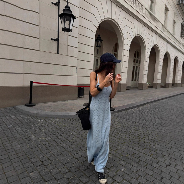 Kvinnors virkade maxiklänning med delikata remmar och elegant snitt Mirla-Eva Jonsson