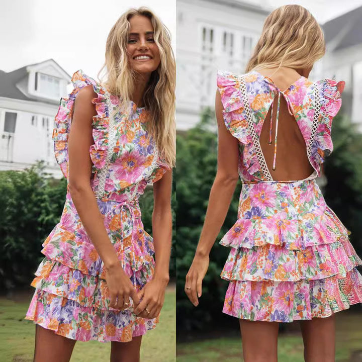 Kvinnors volang sommarklänning med blommönster och chic midjebälte Mirla-Eva Jonsson
