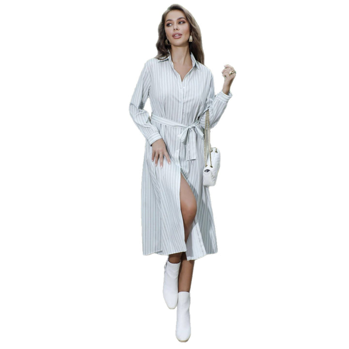 Kvinnorskjortklänning med randig design och midjebälte-Eva Jonsson
