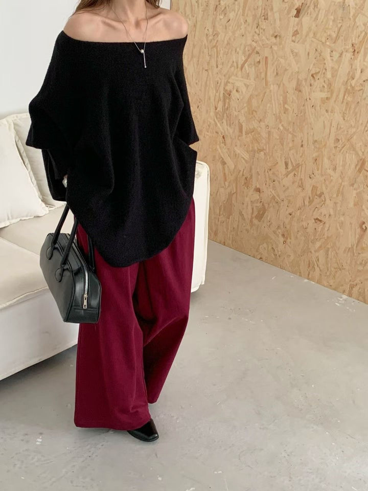 Kvinnotröja i oversized stickad design med en avslappnad passform och dramatiska ärmar Mirla-Eva Jonsson