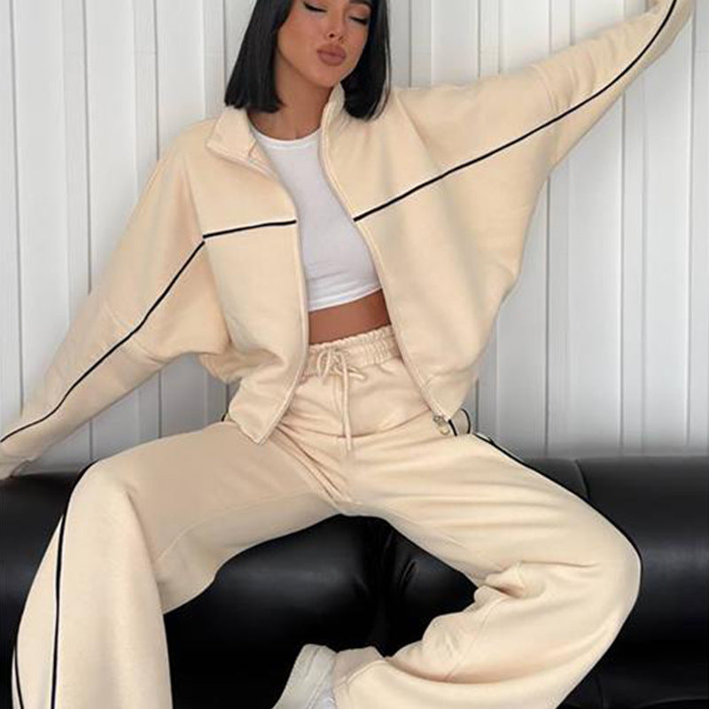 Kvinnot's sportiga casual jacka och byxset med moderna detaljer Mirla-Eva Jonsson