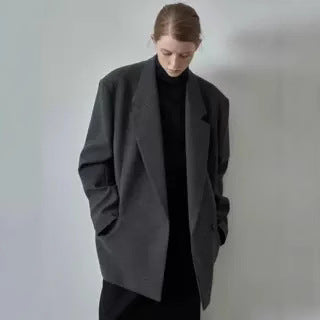 Kvinnoversized blazer i klassisk stil Mirla-Eva Jonsson