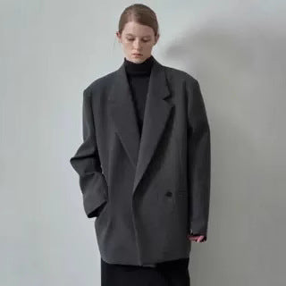 Kvinnoversized blazer i klassisk stil Mirla-Eva Jonsson