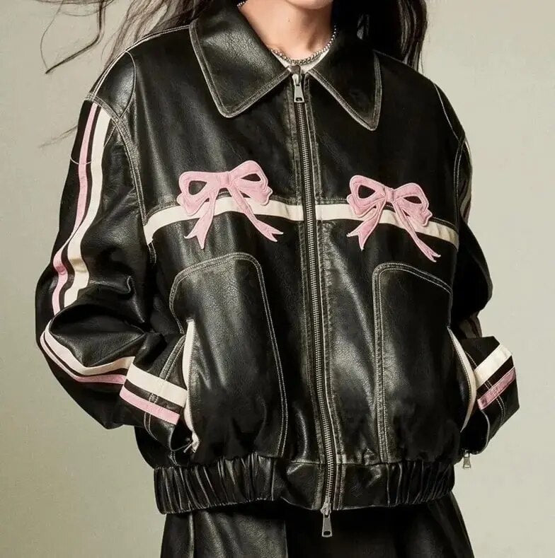 Läderjacka - Rosettmönster - Retro - Bikerjacka - Läderjacka för dam-Eva Jonsson