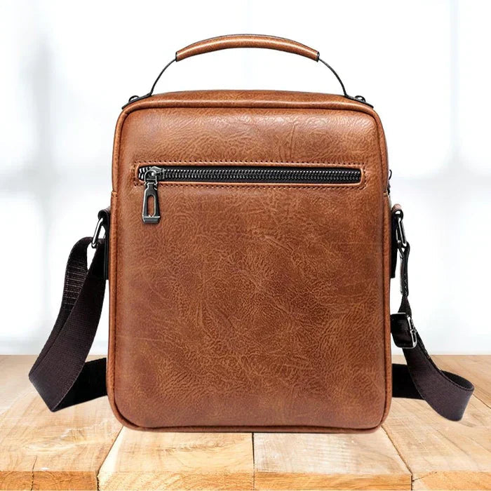 Läderväska - Stor - Fickor - Crossbody-väska - Axelremsväska-Eva Jonsson