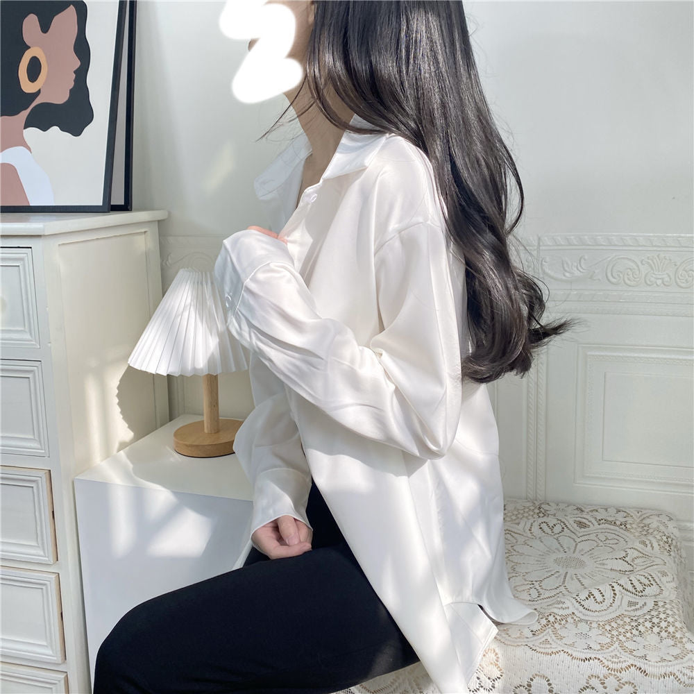 Ladies Elegant and Flowing Blouse Mirla-Eva Jonsson