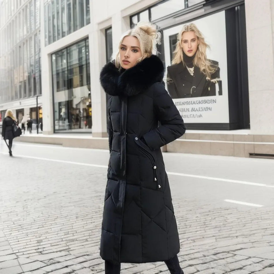 Lång Vinterjacka för Damer - Pälsluva - Smal passform - Lång puffertröja - Vinterjackor för damer-Eva Jonsson