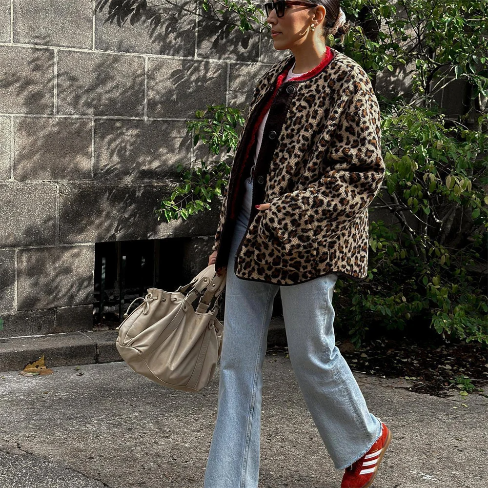 Leopardjacka | Varm | Fleece | Oversized jacka | Damjacka-Eva Jonsson