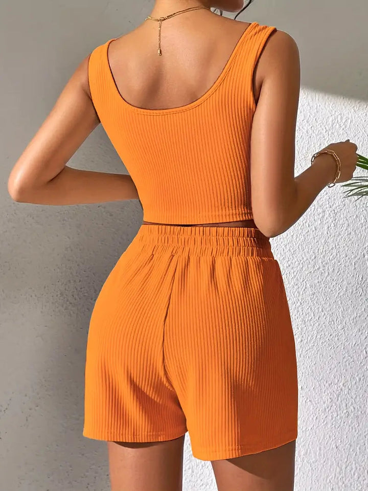Loranne Sportig outfit | Ribbad topp och shorts för damer-Eva Jonsson