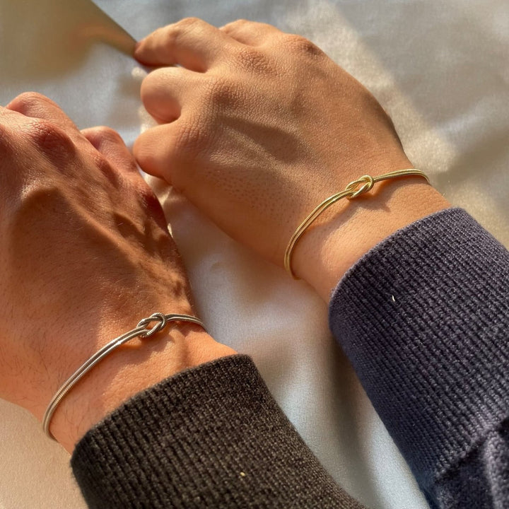Love Knot-armband | Justerbart | Minimalistiskt | Guldarmband | Damarmband-Eva Jonsson