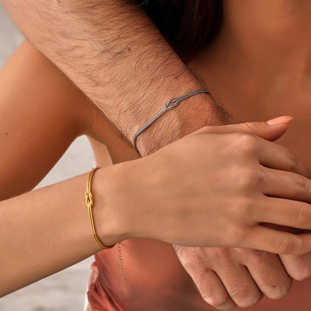 Love Knot-armband | Justerbart | Minimalistiskt | Guldarmband | Damarmband-Eva Jonsson