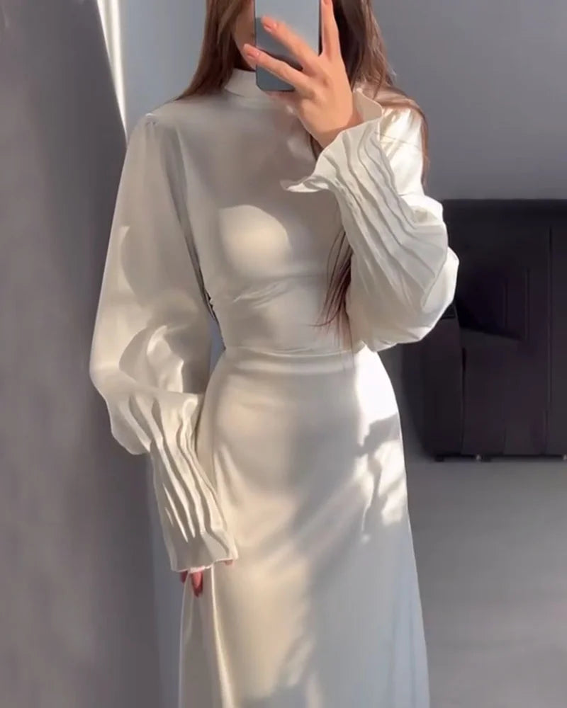 Maxiklänning - Långärmad - Lanternärmad - Satinklänning - Elegant klänning-Eva Jonsson