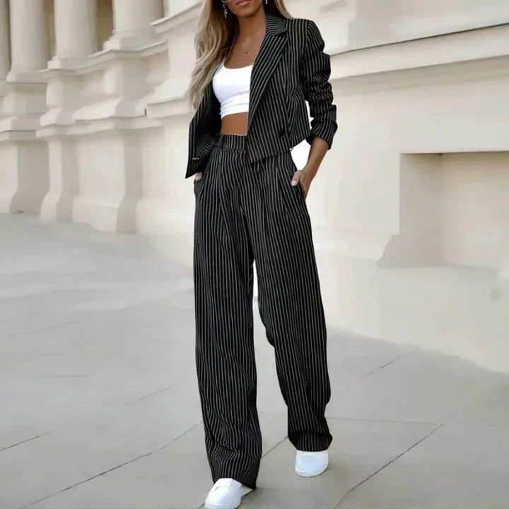 Mirla | 2-delad blazer set och vida byxor för damer-Eva Jonsson