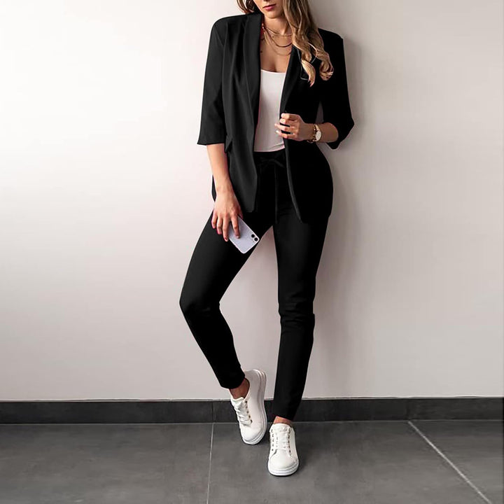Mirla | 2-delad damkostym Stilig blazer och byxor för kvinnor-Eva Jonsson