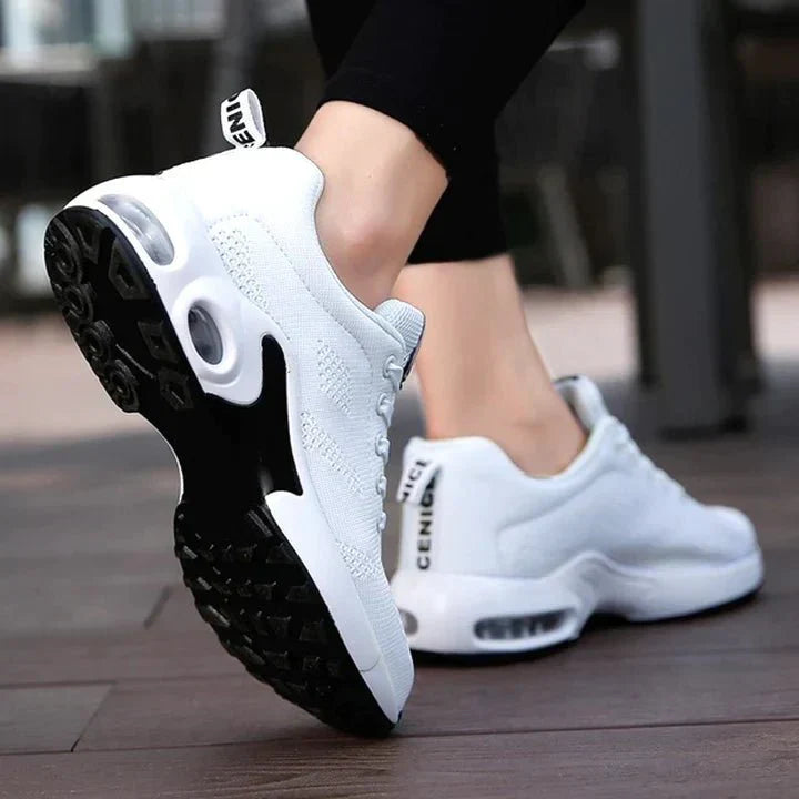 Mirla | Air Dam Sneakers-Eva Jonsson