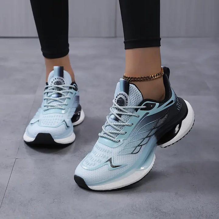 Mirla | Andningsbara Vattentåliga Platå Sneakers i Mesh-Eva Jonsson
