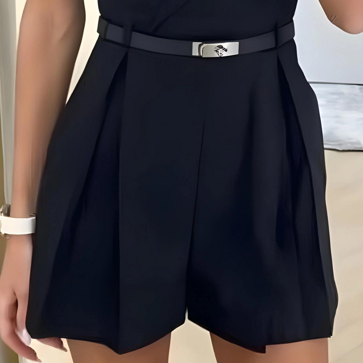 Mirla | Ärmlös Jumpsuit Vikt V-halsade Snitt Midja Bälte Pliserade Shorts Tajt Passform-Eva Jonsson