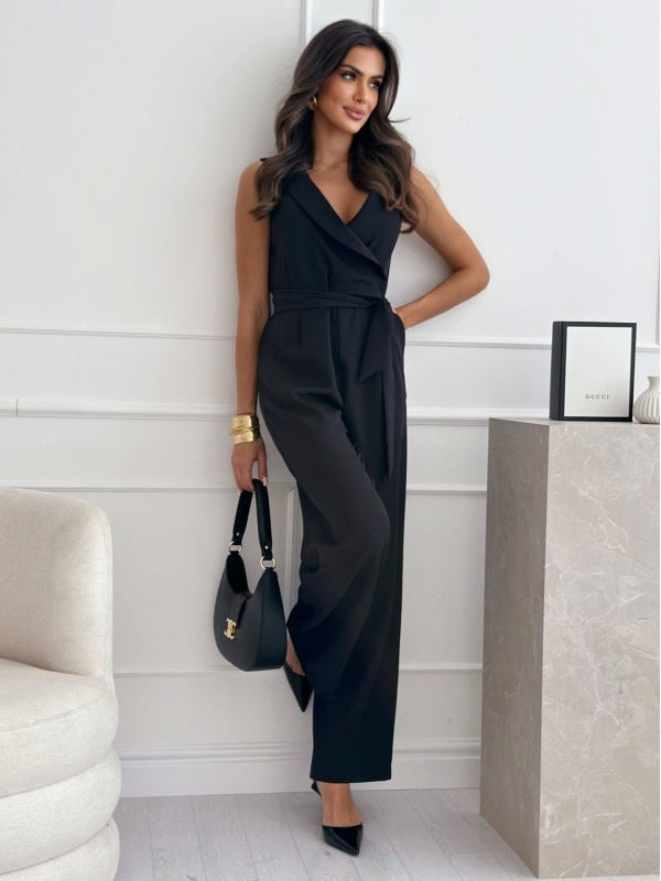 Mirla | Ärmlös dam jumpsuit med V-ringning och midjeprydnad-Eva Jonsson