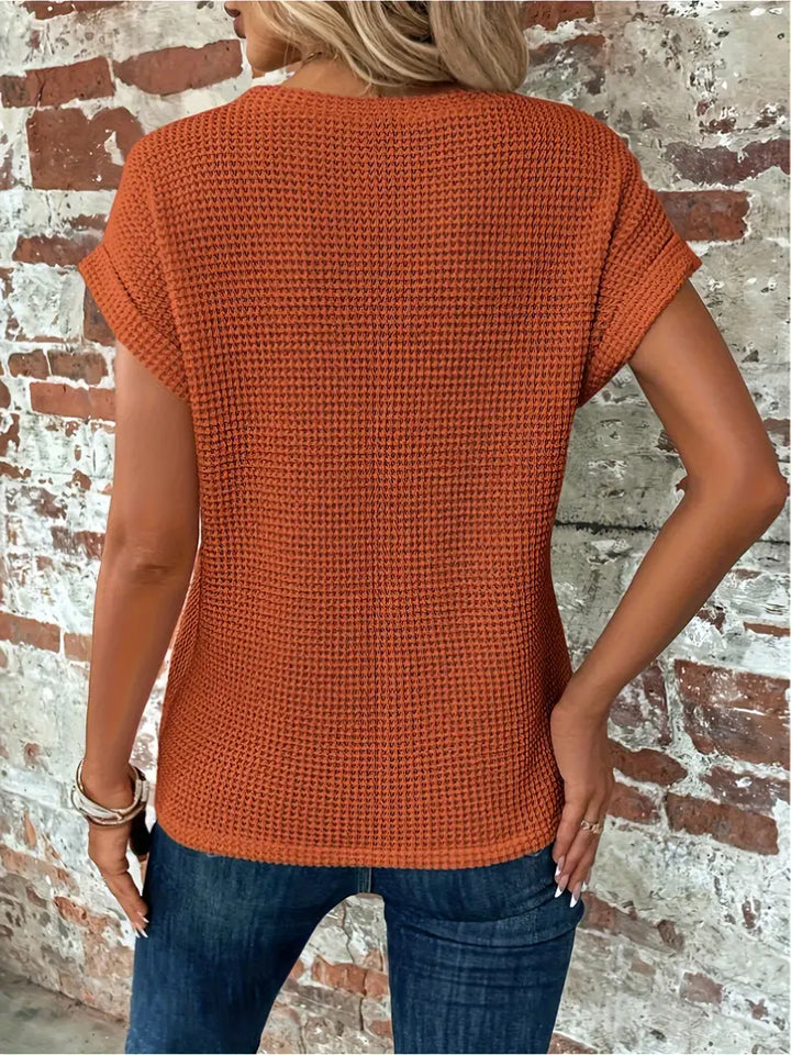 Mirla | Avslappnad T-shirt med Korta Ärmar-Eva Jonsson