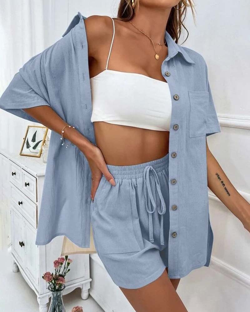 Mirla | Avslappnad set av enfärgad skjorta och shorts-Eva Jonsson