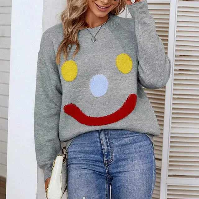 Mirla | Avslappnad stickad tröja med Smiley-Eva Jonsson