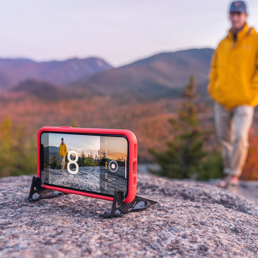 Mirla | Bärbar telefonstativ för perfekta bilder – SnapFold-Eva Jonsson